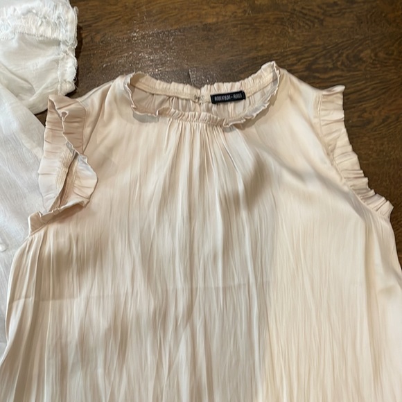 Robertson Rodeo blouses - Picture 2 of 5